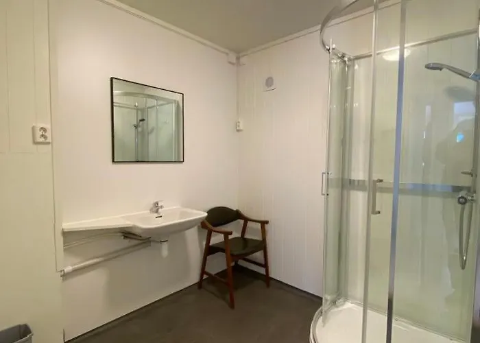 North Cape Accommodation, Norway مكان تخييم Repvåg